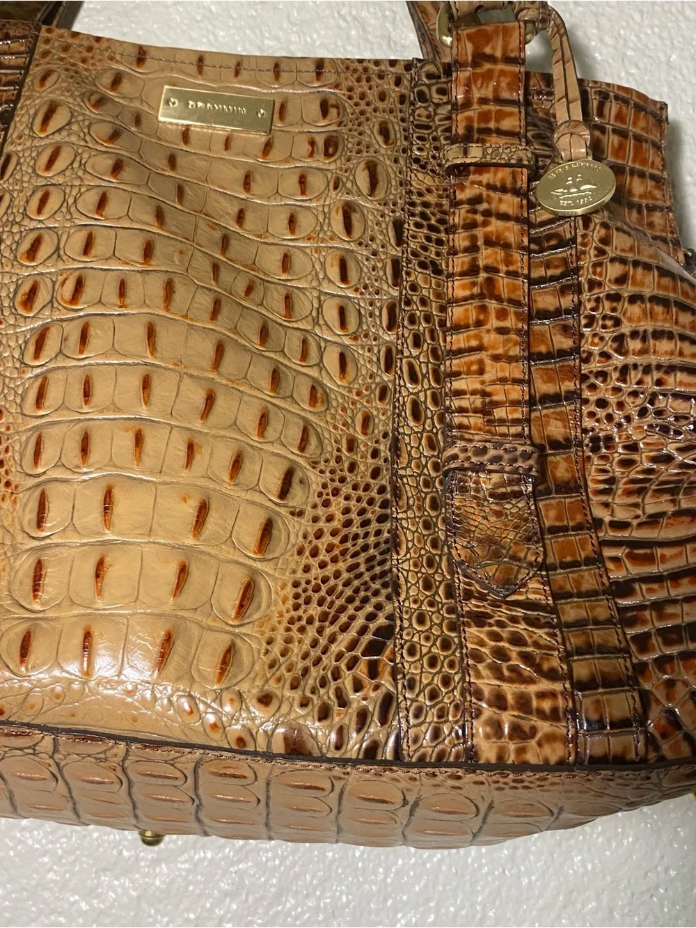 Brahmin structured shoulder